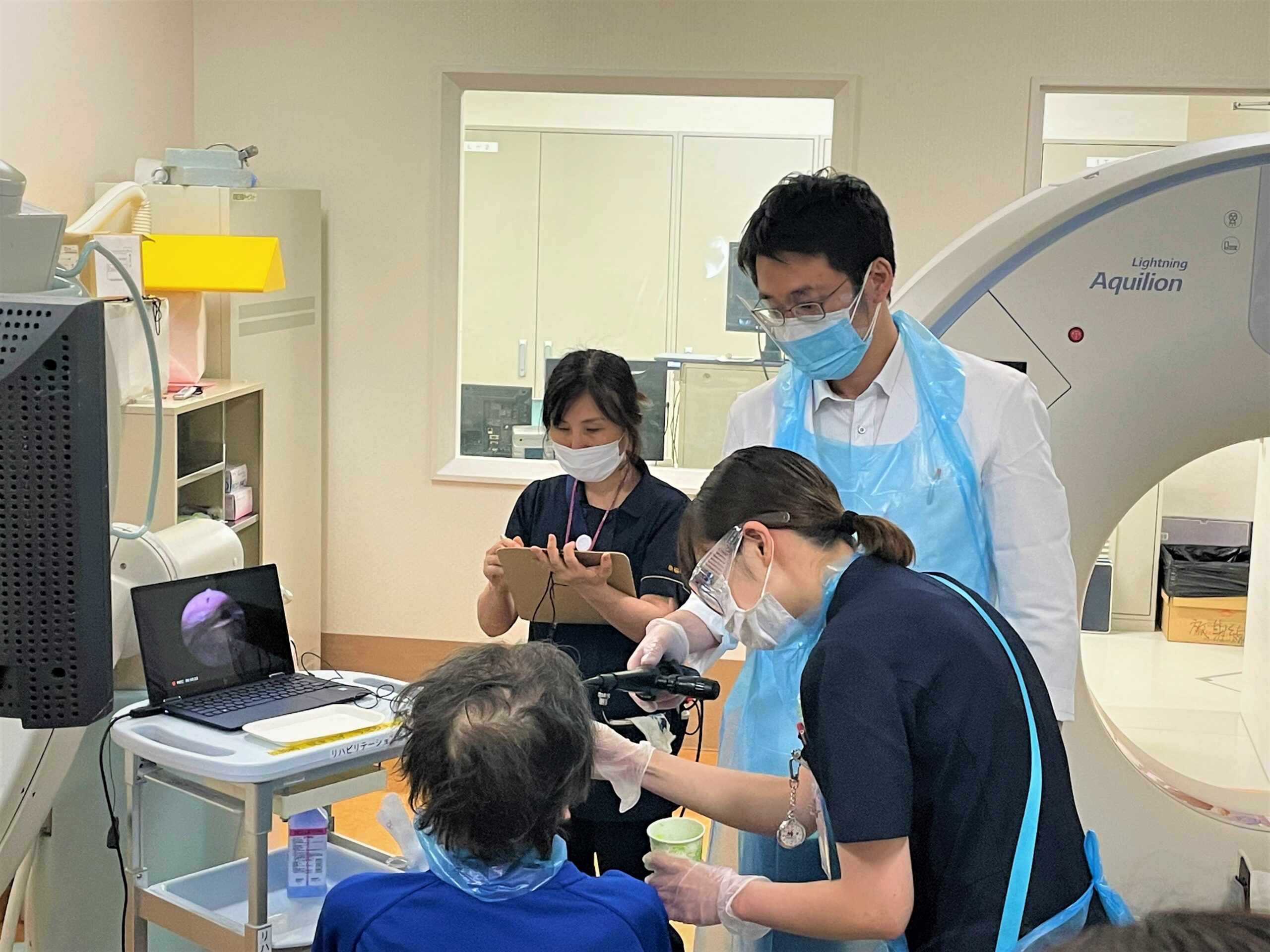 嚥下造影検査の様子
